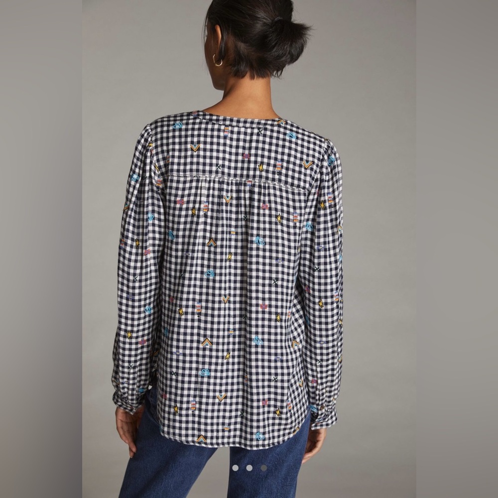 Pilcro embroidered black and white gingham button down shirt L - Picture 3 of 6